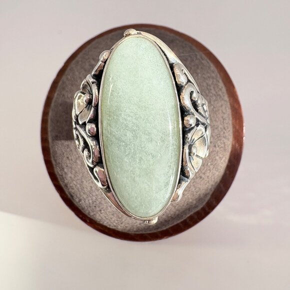 VTG Sterling Silver 925 Jade Bezel Set Scroll Shoulders Statement Ring Size 10 - Picture 1 of 10